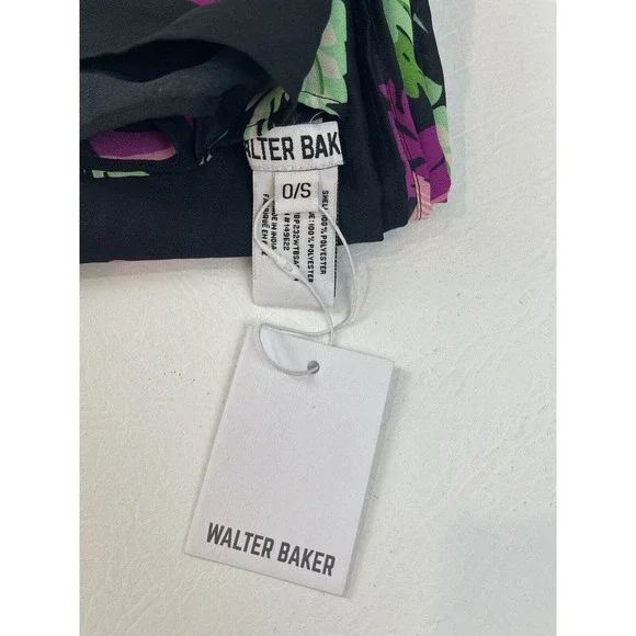 Walter Baker Paradise Sarong, Grand Magnolia. One Size Fit. NEW With Tags! - Picture 8 of 8